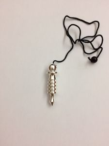 Pendule Isis argenté